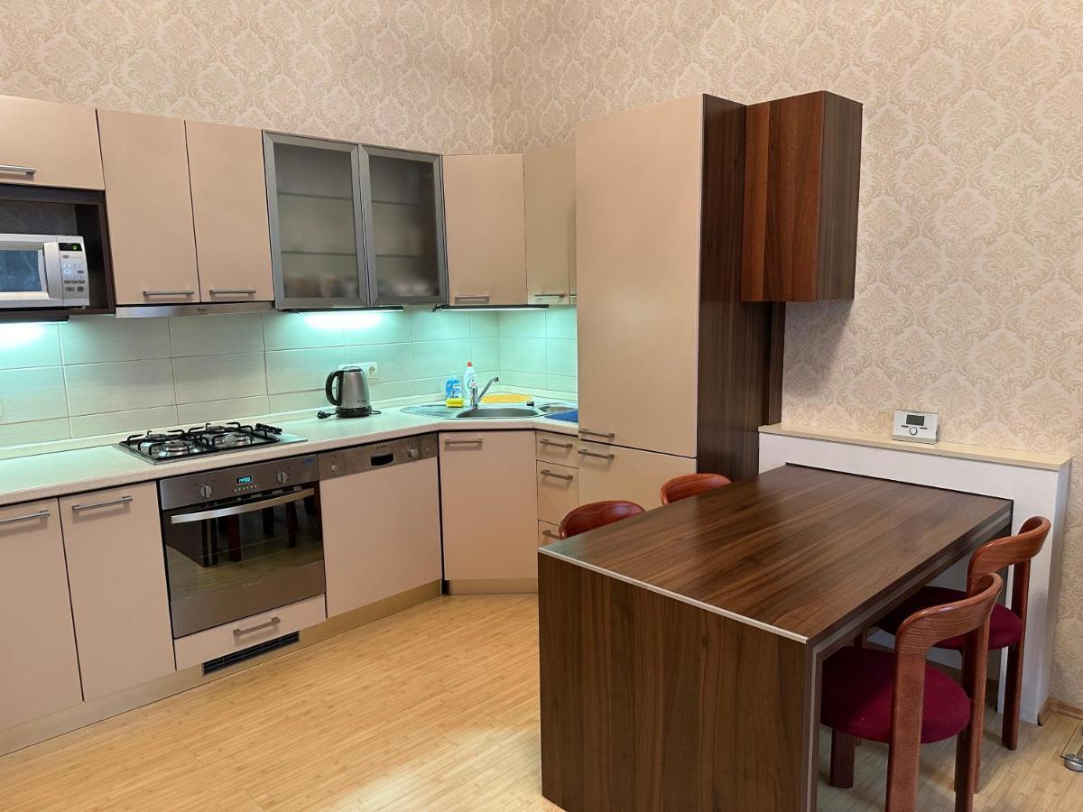Apartment Sadova Karlovy Vary Eksteriør billede
